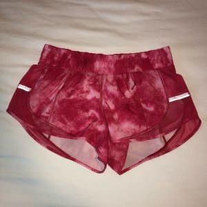 Lululemon Hotty Hot Short